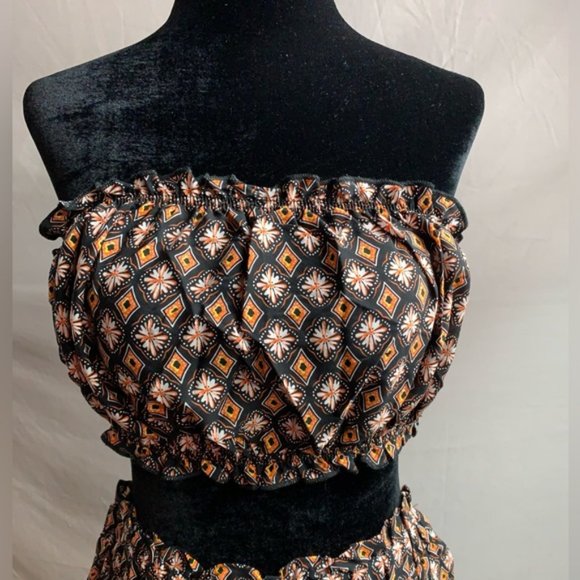 Floral & Geo Print Tube Top & Shorts 2 Pc Set - Picture 8 of 9